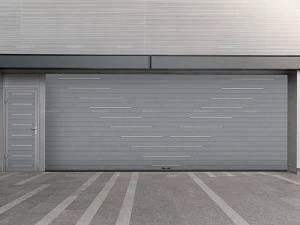 Секционные ворота с алюминиевым профилем, 2900х2200