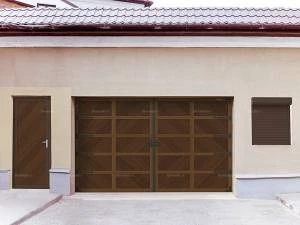 Секционные гаражные ворота премиум кантри, 2800х2100