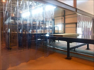 Промышленные пленочные полосовые завесы DoorHan серии fc 2600*300*3 p33