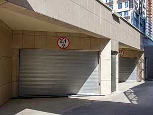 Скоростные секционные ворота DoorHan паркинг серии isd01-parking (isd01-паркинг) 5000x3100