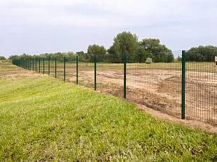 Секция Оптима из прутка 4 мм, 2535x1730 с ячейкой 55х200 цвет зеленый ral 6005